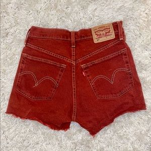 Levi's 501 Women's Red Jean Shorts Size 25